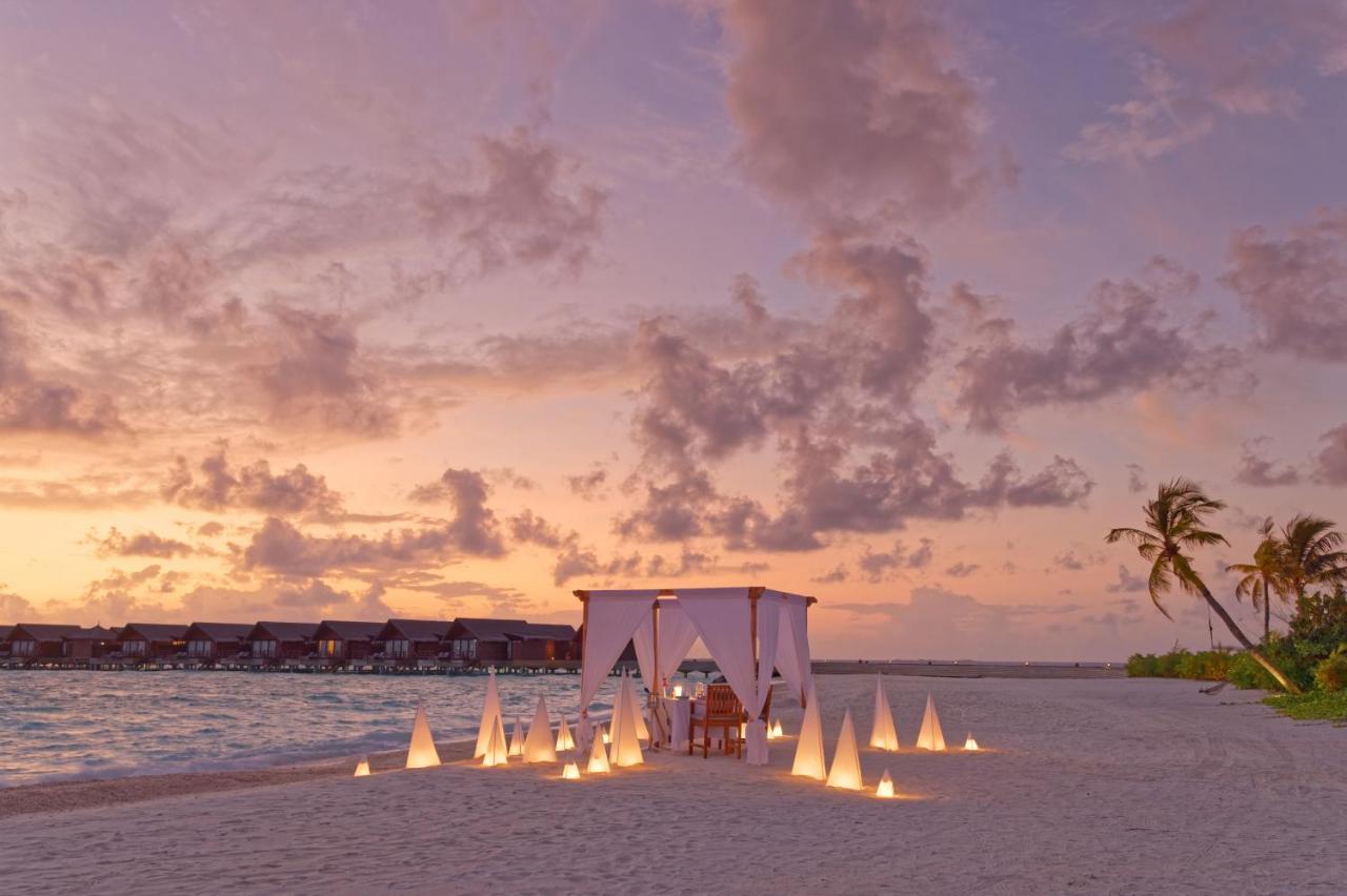 Готель Grand Park Kodhipparu Maldives Baros Island Екстер'єр фото