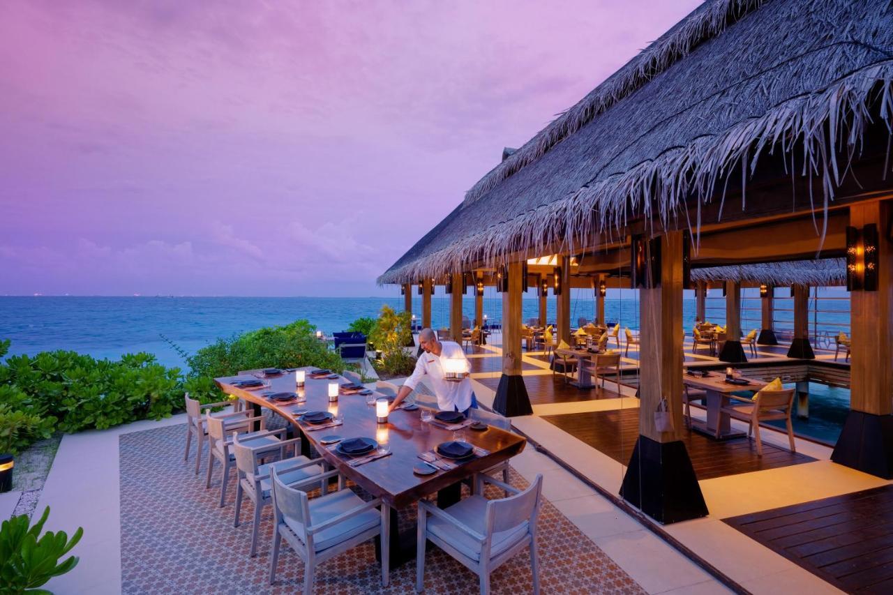 Готель Grand Park Kodhipparu Maldives Baros Island Екстер'єр фото