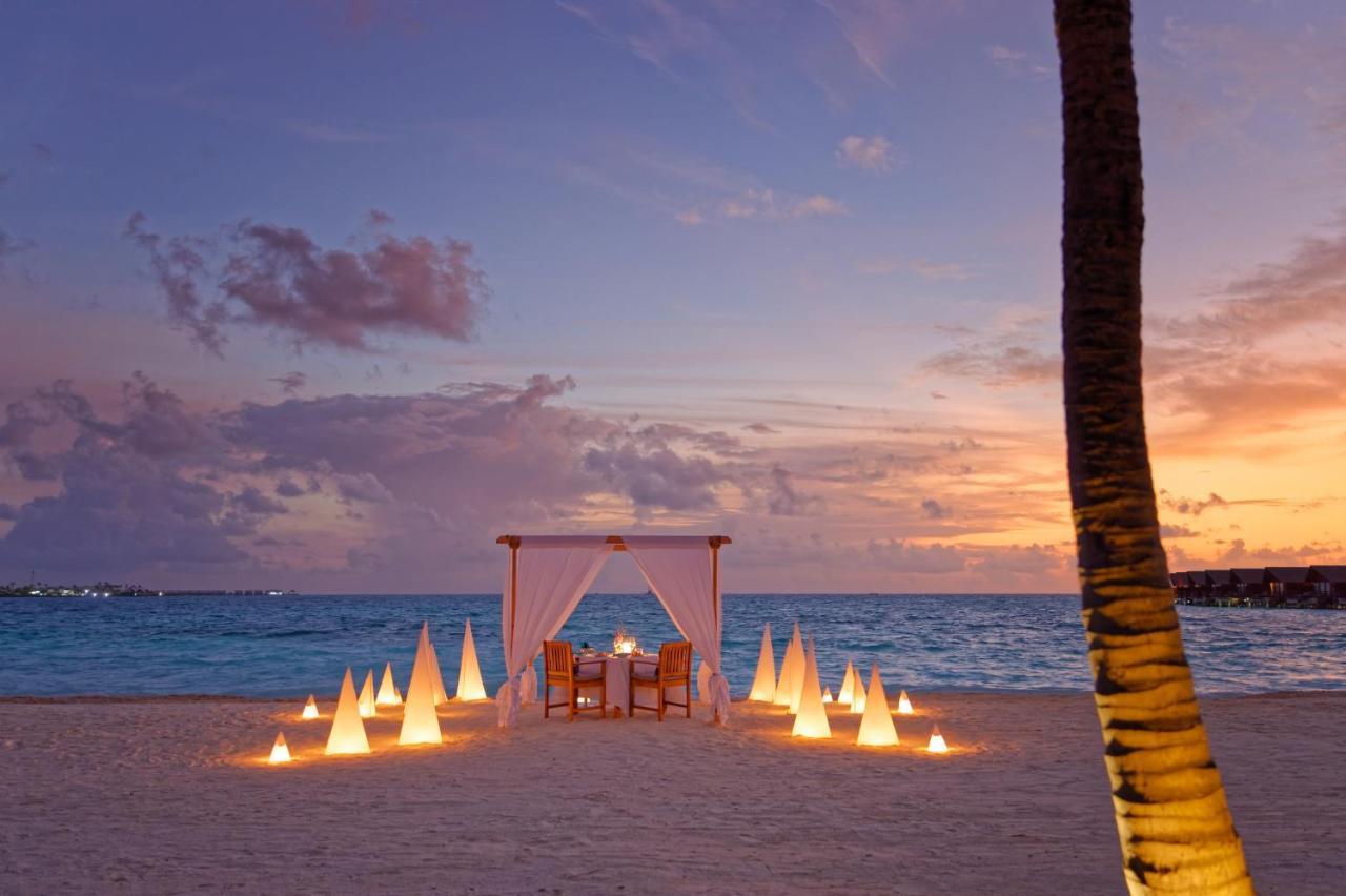 Готель Grand Park Kodhipparu Maldives Baros Island Екстер'єр фото