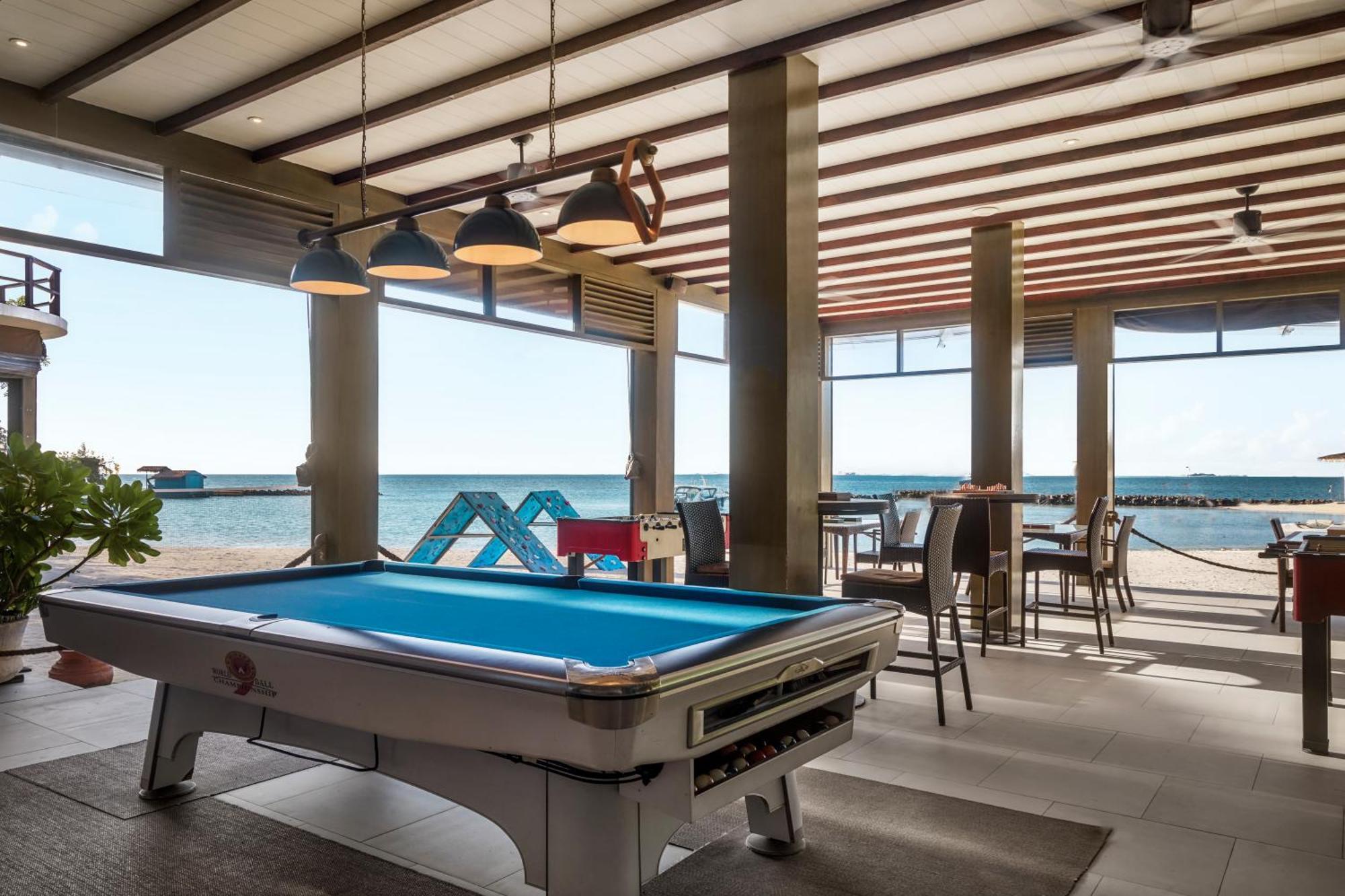 Готель Grand Park Kodhipparu Maldives Baros Island Екстер'єр фото